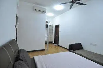 Apartment The Best Klcc View @ Regalia Residences Kuala Lumpur Malaysia